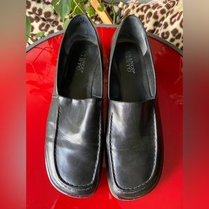 Franco Sarto Flex slip-on dress shoes with minimal wear & markings
